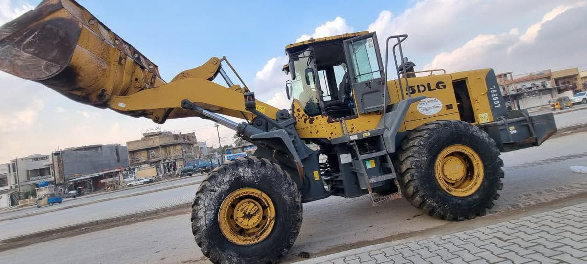 السلام عليكم للبيع ال جي موديل 2012 شفل جديد وجاهز للشغل مابي كل نقص بعده منفس بدون رقم بكان بغداد جوف النداف الستفسار ‭0770 725 1351‬
