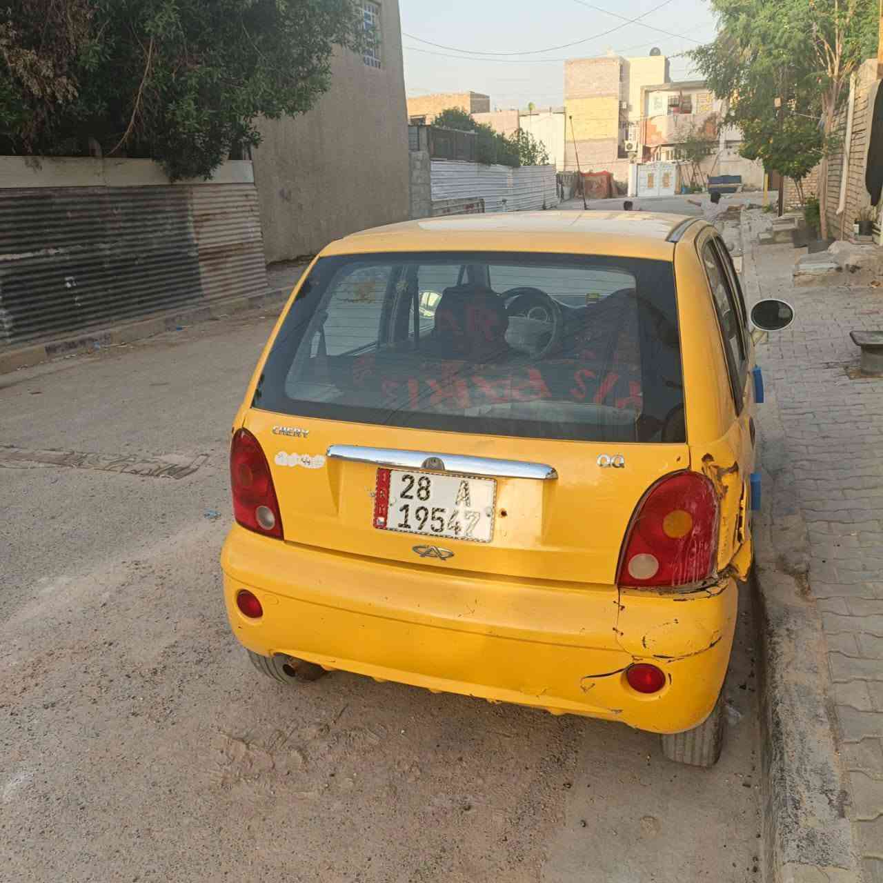 السلام عليكم شباب عندي هاي السياره شغاله رقم نجف انكليزي سنويه تنتهي ل 29 تبريدها شغال ثلج بس المحرك كايم وابيعها على صكاطها مصفره هيئه وغرامات السعر 11 ورقه وبيها مجال عالم السياره شغاله وتمشي اتصال على الرقم***********

