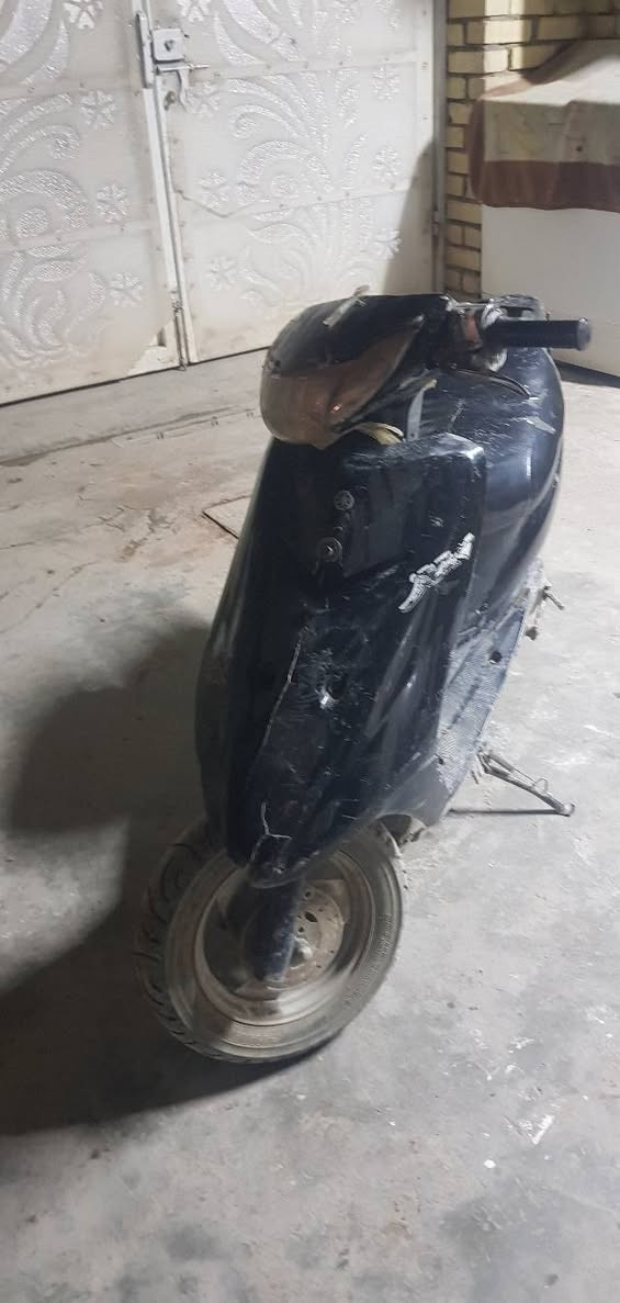 دراجه عصفوريه للبيع وبيه مجال بسيط  سعر 175  رقم ***********
