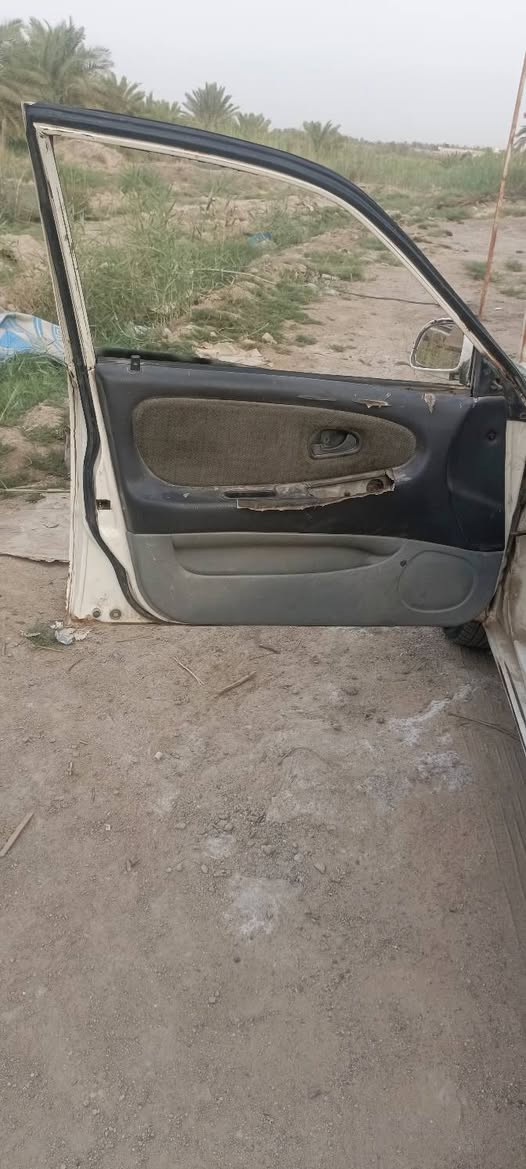 السلام عليكم بروتون 2002
سياره جاهزه وشغاله تخم تاير باتري جديد
مكينه وكير كورله 1600توني شاده 
جامه شغال يصعد وينزل  رقم ديالئ نواب ضباط
سياره كامله شاشه  دواخله جديده  كامله السعر 17 مجال  مكاني ناصريه الفضليه الشراي بيه خير ويدلل


**إذا كنت صاحب هذا الإعلان وتريد حذفه لأي سبب، رجاءا أرسل رسالة إلى الدعم الفني**