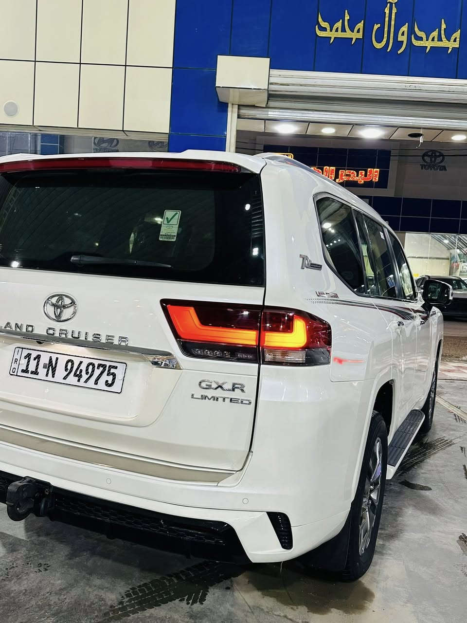 سلام عليكم للبيع او مراوس لاندكروز موديل 2022 ساز تطبيق شاشات رقم بغداد بسمي ماشيه ٢٠ ألف كفاله عامه السعر 665 مكان السياره بابل طريق حله نجف  وبيه مجال الاستفسار ***********
