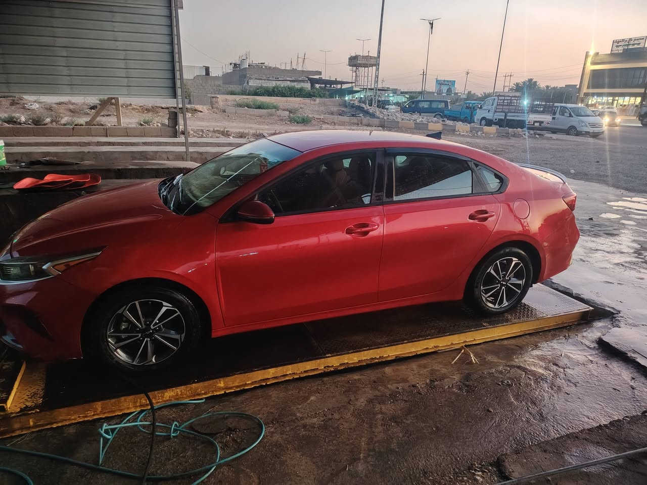 Kia
فورتي موديل 24 بدون صبغ محرك 2000 دوش المواصفات معروفه رقم ديالئ سياره مكفوله كفاله عامه ماشيه 50 الف
سعرها 145$ شراي يتصل *********** تحويل ثاني يوم

