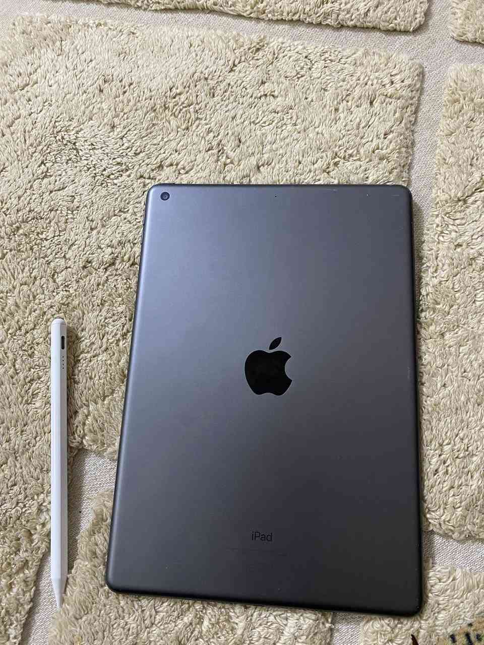 ايباد7 للبيع نضيف كلشي مابي ومستخدم قليل كلش مع قلم للبيع


**إذا كنت صاحب هذا الإعلان وتريد حذفه لأي سبب، رجاءا أرسل رسالة إلى الدعم الفني**