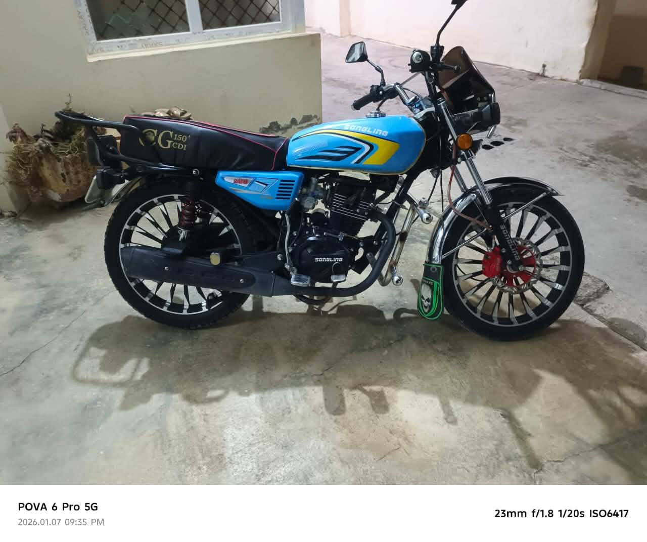 السلام وعليكم سيفان للبيع موديل 26 مستعمل شي قليل مكفول من كلشي السعر 800 وبي مجال حك الجيه مكاني ديالى قرية سراجق على طريق دلعباس الاستفسار 
‏‪***********‬‏
***********
