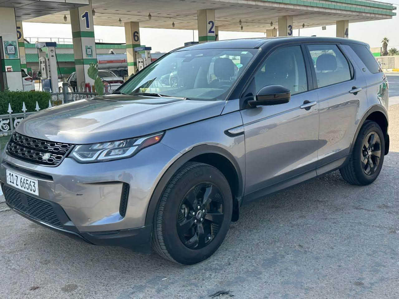 🚘 للبيع | Range Rover Discovery Sport 2023 🔥
✨ سيارة نظيفة جداً وجاهزة للاستخدام، مواصفات فاخرة وسعر منافس.
📌 المواصفات:
▪️ موديل: 2023
▪️ وارد أمريكي (صور الحادث مرفقة بالمنشور
▪️ ماشية: 55 ألف كم
▪️ محرك 4 سلندر تيربو
▪️ 7 راكب
▪️ رقم بغداد (باسمي)
▪️ بدون تبديل وبدون دواخل بشرط فقط بنيد صبغ 
⭐ مواصفات 
✔️ تشغيل ودخول بصمة
✔️ شاشة معلومات كبيرة
✔️ ماوس تحكم بالقراءات 
✔️ مقاعد جلد كهربائية
✔️ هاند بريك كهربائي
✔️ كاميرا خلفية
✔️ حساسات أمامية وخلفية
✔️ شفتات ستيرن
✔️ باب خلفي (جنطة) كهربائي
✔️ والعديد من المواصفات الأخرى.
💰 السعر المطلوب: 243 ورقة
📍 موقع السيارة: بغداد – بسماية
📞 للاستفسار والاتصال:
***********

