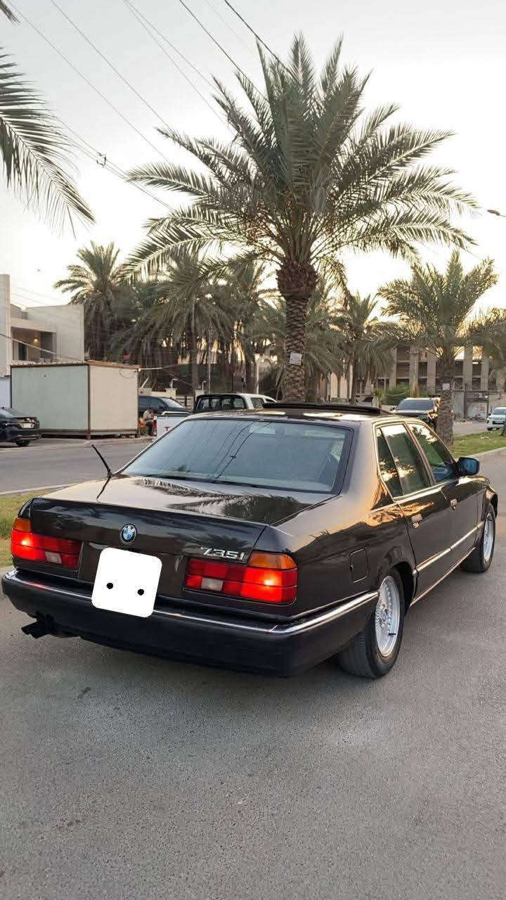 سلام عليكم بي ام دبل يو موديل ١٩٩٣حجم ٧٣٥ كير كفاله مكينه كفاله حداديه ١٠٠٪ تبريد ثلاجه تخم تأير ١٠٠٪ دبل رباك دبل كمبيوتر دبل جكنجه غرفه جلد لوك منضومة زنون سياره مكفوله من ضربه من خطه سياره جديده بمعنه الكلمه كهربائيات جديده اناره كله زنون والد تليفون فتحة قماره شغاله سياره رقم نكليزي سنويه ٢٠٣٠رقم بغداد تحويل مباشر متعوب عليه سياره كلش ويل شعاع  سعر ٨٣  عنوان كوت ناحيه شيخ سعد ***********
