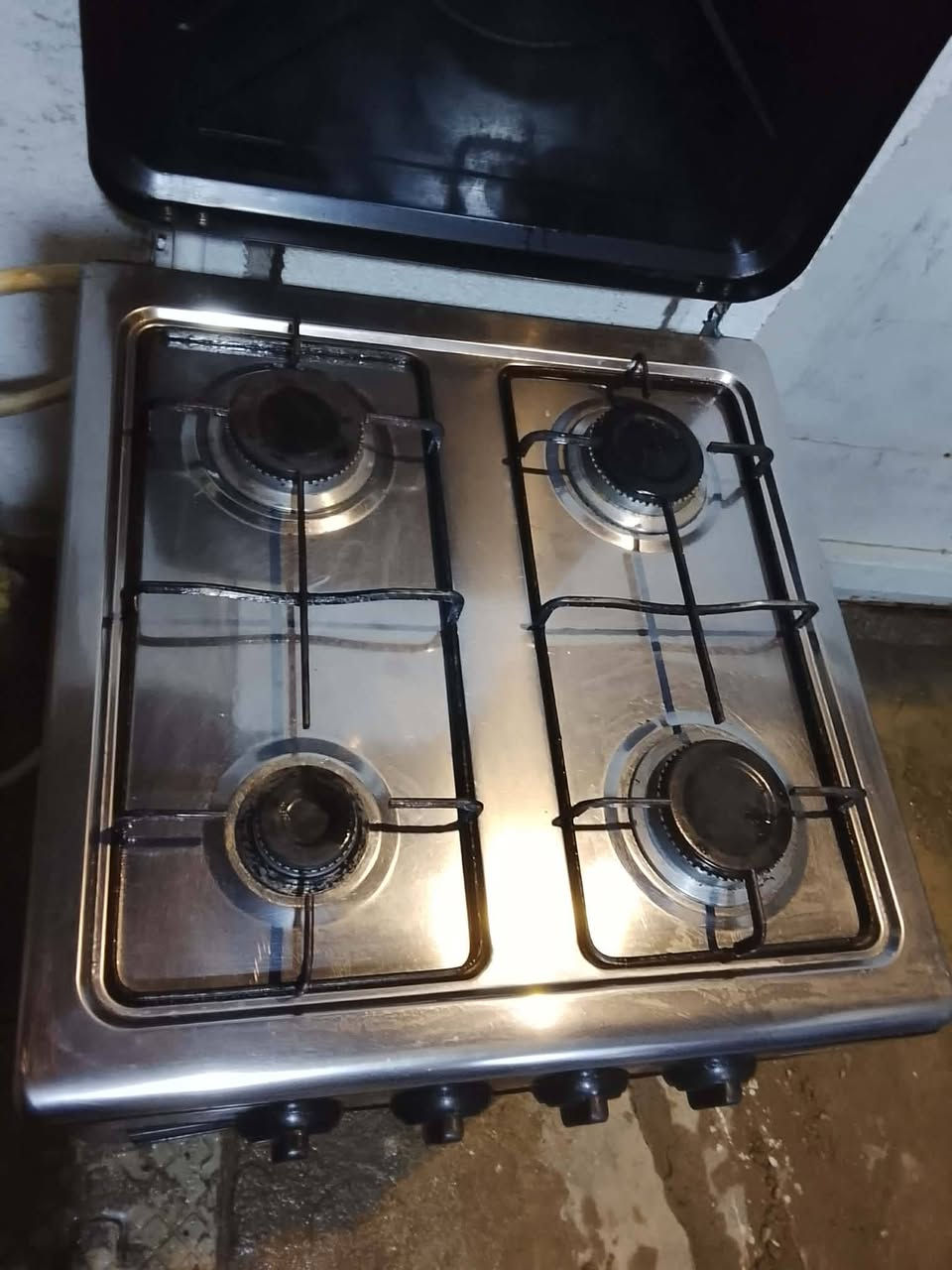 جديد مستعمل شي قليل مكاني السريدات بل قديمه سعر 35 قفل ***********
