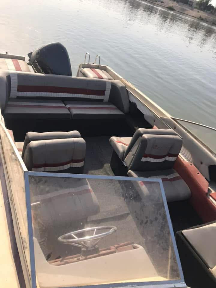 سلام عليكم شباب زوراق سيرا
المكينه يوماها حجم 200 
كامل سستم صوت أناره كلها شغاله 
***********
