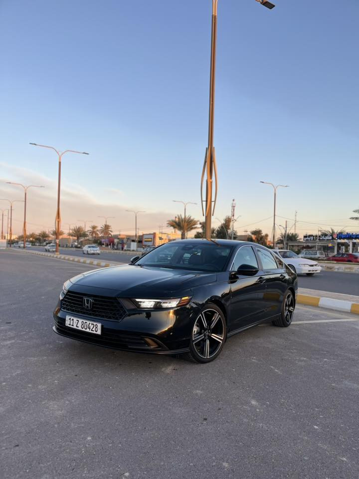 السلام عليكم
للبيع فقط
هوندا اكورد سبورت
السيارة ماشية 30 الف مايل فقط
• مكينة 2000 هايبرد تنفس طبيعي
• شفتات ستيرن 
• شاشة كبيرة
•كشنات جلد
لون مميز بيجي 
•فتحة سقف 
• كاميرا خلفية    
• رادار امامي
• مانع تصادم
• محدد مسار 
• تصحيح مسار
• شفتات بالستيرن
• مثبت سرعة
• مانع انزلاق
• دخول ذكي 
• إنارة ترحيبية
• هندبريك كهرباء 
• حساسات مطر
• ⁠حساسات امامي خلفي ⁠ 
• أوامر صوتية
• 3 أنظمة قيادة
السعر 213$ مجال بسيط 
  🔰الحادث 🔰
موجوده صورة كلش بسيط فقط جاملغ بارد بدون دواخل بدون قطرة صبغ سيارة مناقصها جكة بالعافيه ع الياخذها
السياره باسمي ثاني يوم احولك 
 للاستفسار التواصل واتساب ***********
