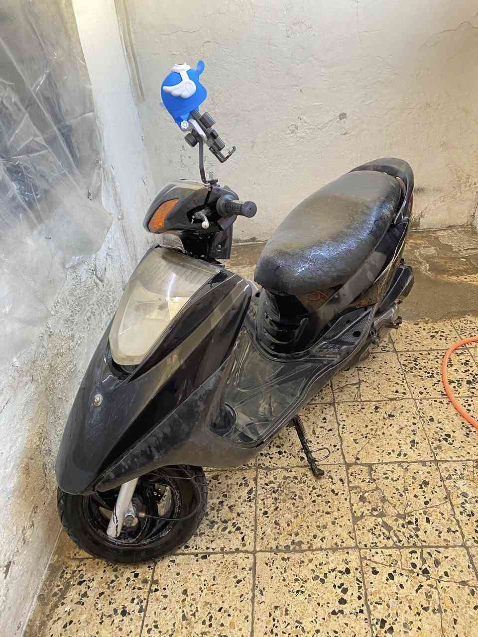 دراجه بريز للبيع مكينه بلاديه كلش حلوه الدراجه بس عندي الحيه مالتها هاي جهه بيها كسر سعرها 500 وبيها مجال


**إذا كنت صاحب هذا الإعلان وتريد حذفه لأي سبب، رجاءا أرسل رسالة إلى الدعم الفني**