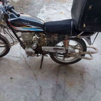 دراجه للبيع. 5كير اي عيب مابي لاصرف ولا بخار وياله نضاف هيه والصندوك ا...