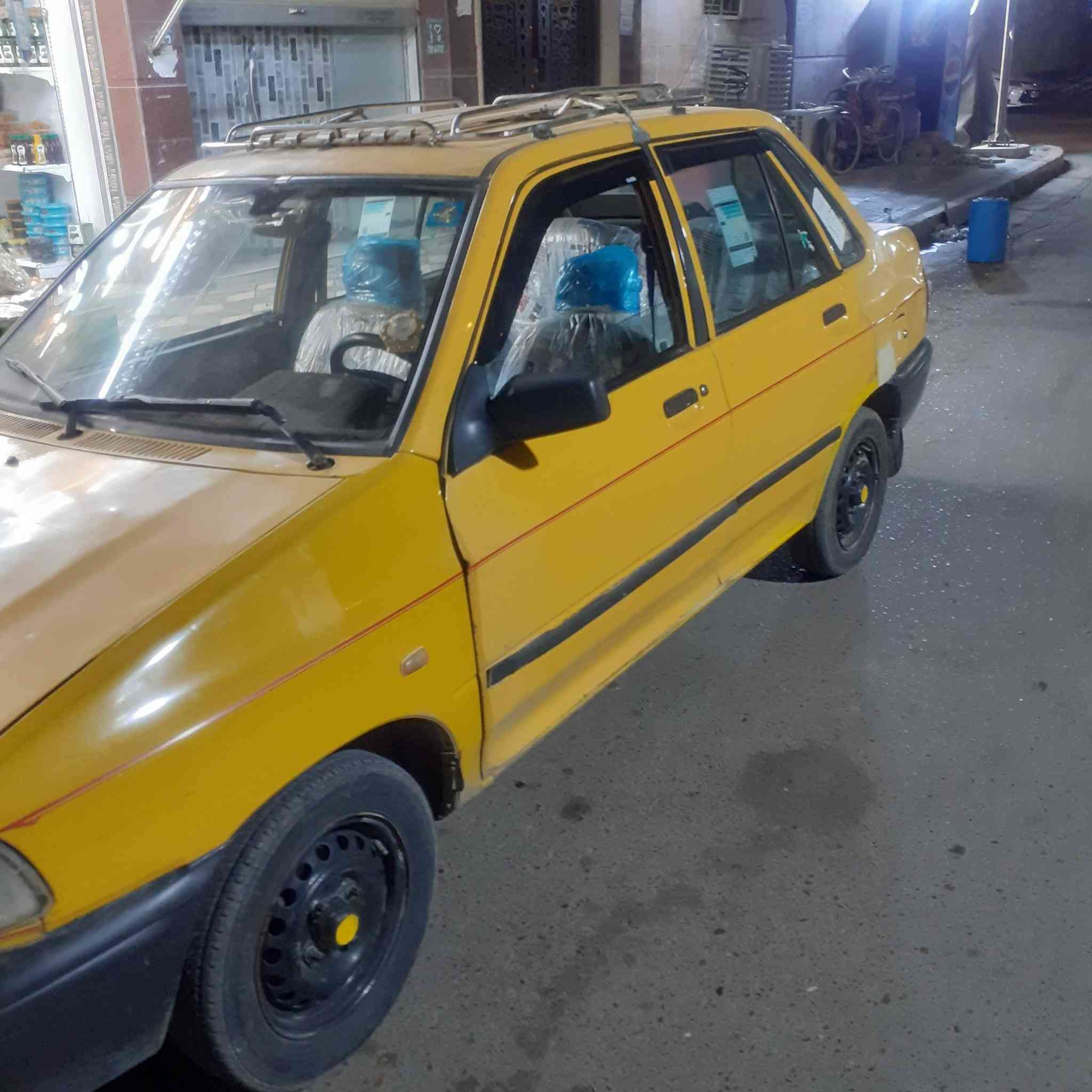 السلام عليكم سايبه للبيع موديل ١١بغداد هيئه وغرمات مصفره محرك بي تخير يرادله تجفيت كير خير من الله سنويه ممنتهيه لغايه ٢٦ كهربائيات شغاله للإستفسار الاتصال على الرقم ***********ملاحظه غير متواجد على الفيس
