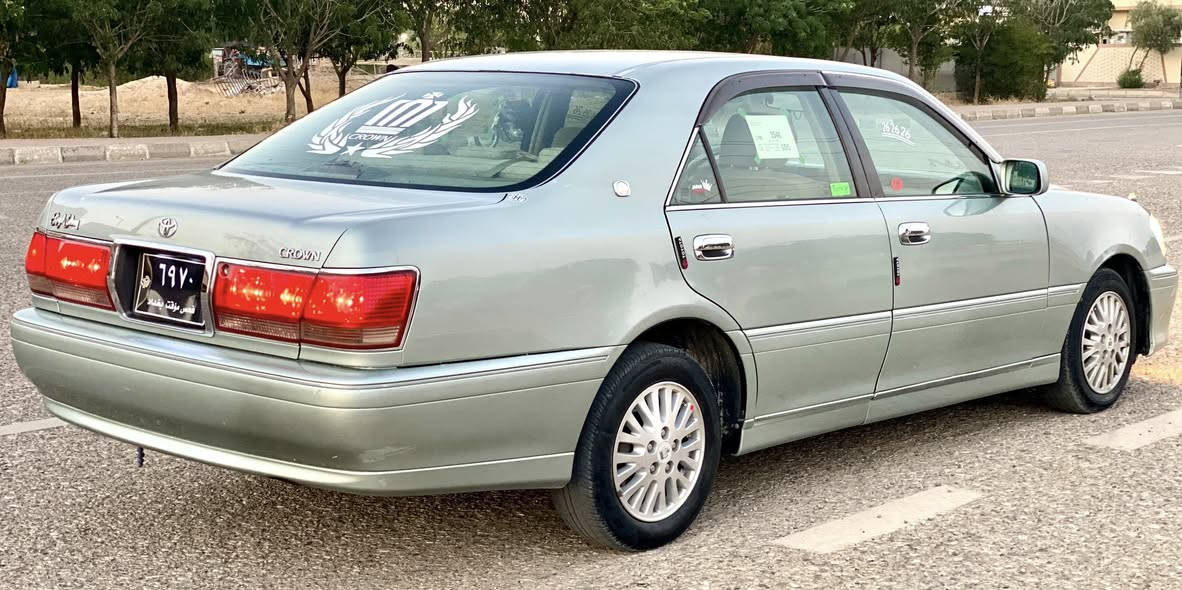 مەلیکە موس 2002 کریستاڵ ڕەنگێکی زۆر جوان و ناوازە و تاقانە و دەگمەنە مەکینە دیفۆڕی بچووك 171 کەم بەنزین خۆر ناو زەردی دەشپول نەجەف عارف عیساوی وەك شەریکە شاشە تەبریت فول پێش و دوای چرکەی تیا نیە هەموو گیانی بەشەرت دینار مەصرەفی تیانیە و زۆر زۆر پاکە سەیارەی ماڵە و کامل و جاهیزە کۆدی هەیە و بارکۆدیشی وەرگرتووە سەیارەکە موسە بەس ماشاالله ی ئەوێ هەرکەس بیکڕێ لێی ئەحەسێتەوە .
نرخی /   40  گەڵا خوار هەموو بازاڕ
شوێن / کەلار 
موبایل / ***********
