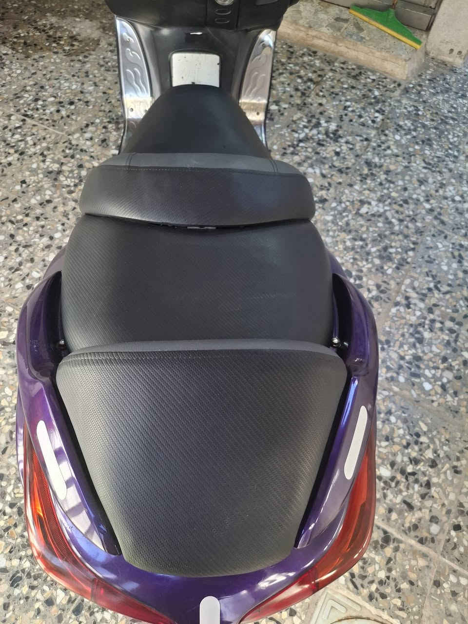 فورزة 0.8
بأسمي كله شغال 

مابيها اي انقص 

كهربائيات كاملة 

ممفتوحة 

مكاني بغداد الزعفرانيه 

استفسار : ***********
