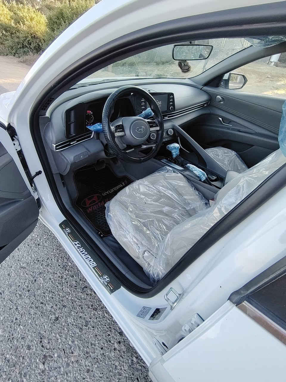 السلام عليكم النترا خليجي كوري موديل (((22)) فول مواصفات ماشيه ((52)رقم بغداد تحويل مباشر مكفوله كفالةعامه جديده مكينه دوش(( 2000)) 
مكان كربلاء الاستفسار 
اتصل مكلف بنشر 
***********
***********
