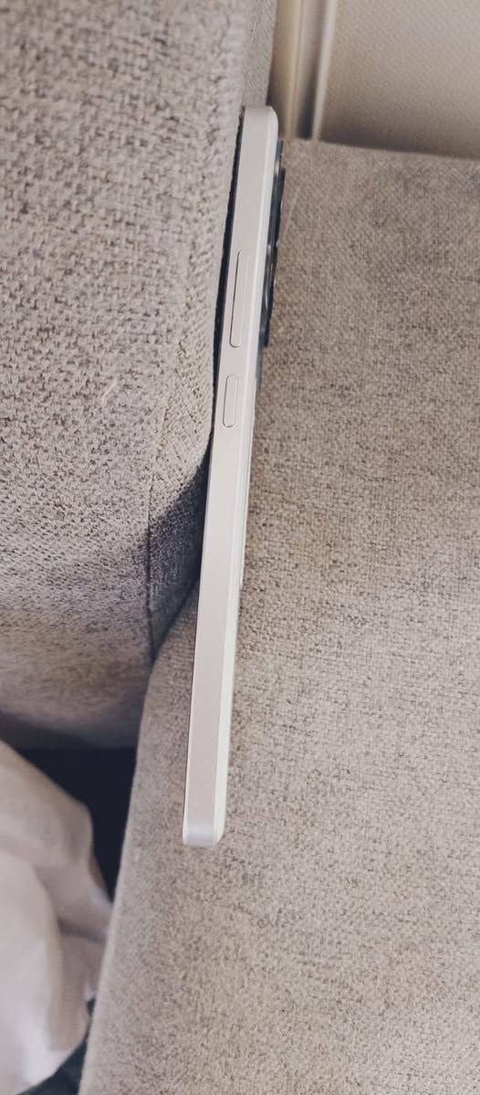 جهاز بوكو X6 PRO جهاز وحش بالمعنى
ذاكرة 512 جيجا بايت
دقة الشاشة 120 هيرتز يشغل بالببجي 120 فريم 
الكامرة 64 ميغا بكسل 
نظافة الجهاز كدامك موضح بالصور
مع كامل ملحقات الجهاز من الشاحنة 67 واط سرعة بالشحن مفوله مع الباكيت والكفر الأساسي ( الاسود) مع كفر اضافي شفاف 
إضافة الى سماعة T-VOLF أم الالوان 
كل هذا وبسعر 300 ألف  وبي مجال حك الجية
عنواني بغداد الدورة ٫ ماعندي توصيل
للتواصل بل خاص ماسنجر


**إذا كنت صاحب هذا الإعلان وتريد حذفه لأي سبب، رجاءا أرسل رسالة إلى الدعم الفني**