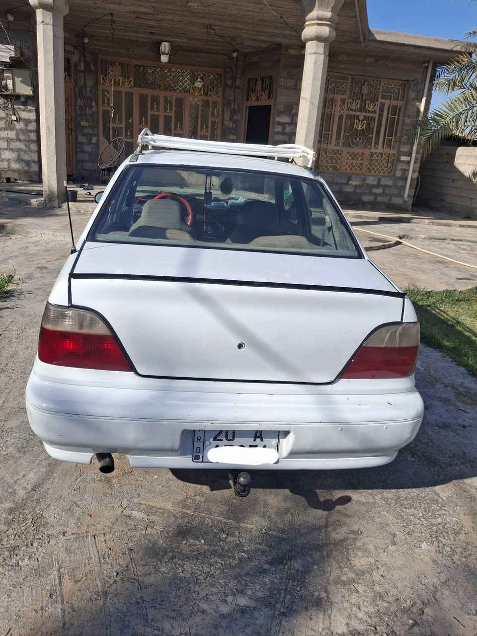 دايو سلوللبيع
موديل٩٦ 
مكينة كير جدد
صبغ عام بدون معجون
كهربائيات كلها شغالة
نقص فقط كمبريسر تبريد
السعر٢٩ بيها مجال
بعقوبة دورة
***********
