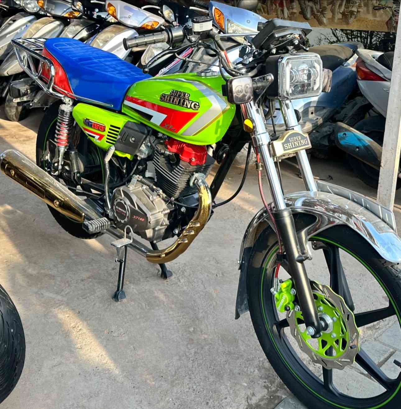 القسط الشهري 166 الف
العنوان بغداد شارع فلسطين شارع الظلال 
البيع بالنقد والتقسيط مصرف الرافدين 
يوجد توصيل داخل بغداد وجميع المحافظات ‭   
‭0778 114 7176‬
