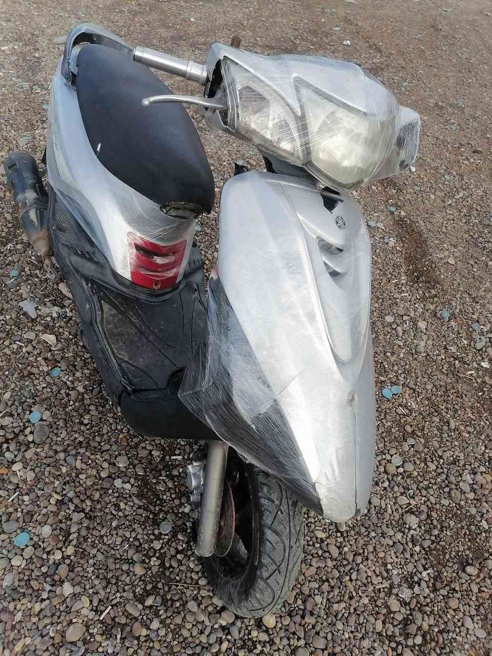 ببغاء نوزل نكره سلف وهندر كهربائيات شغاله دبلات حلوه بيها كلج محركها حلو قفل ٣٠٠
***********
