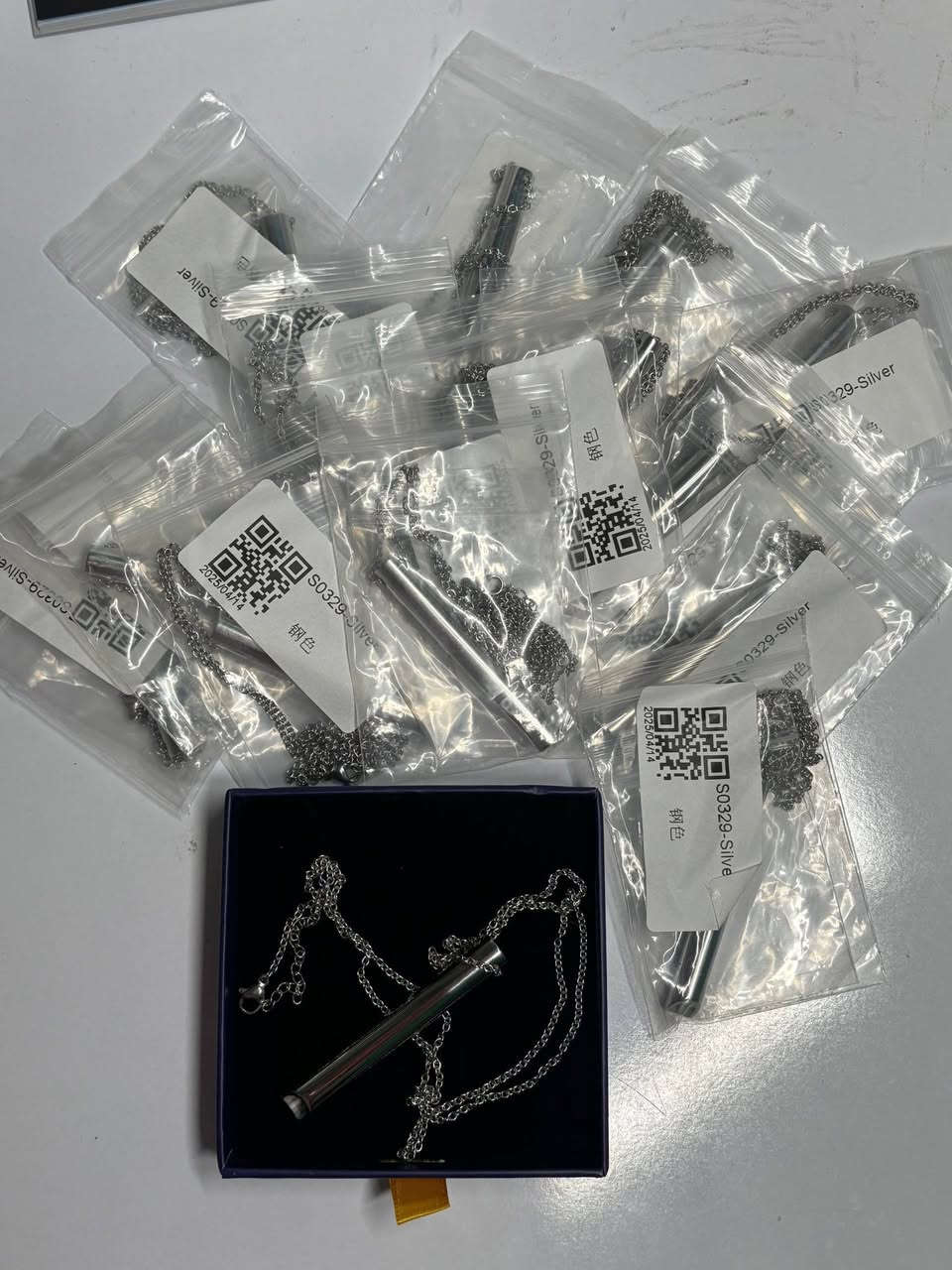 متوفر 15قلادة الي تفيدة خاص البيع مفرد أو شلع


**إذا كنت صاحب هذا الإعلان وتريد حذفه لأي سبب، رجاءا أرسل رسالة إلى الدعم الفني**