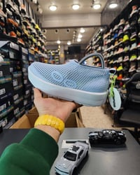 اوفوس غير مستخدم قياس 40 أحذية  الجوكر   باله  العنوان..بغداد. الحريه....