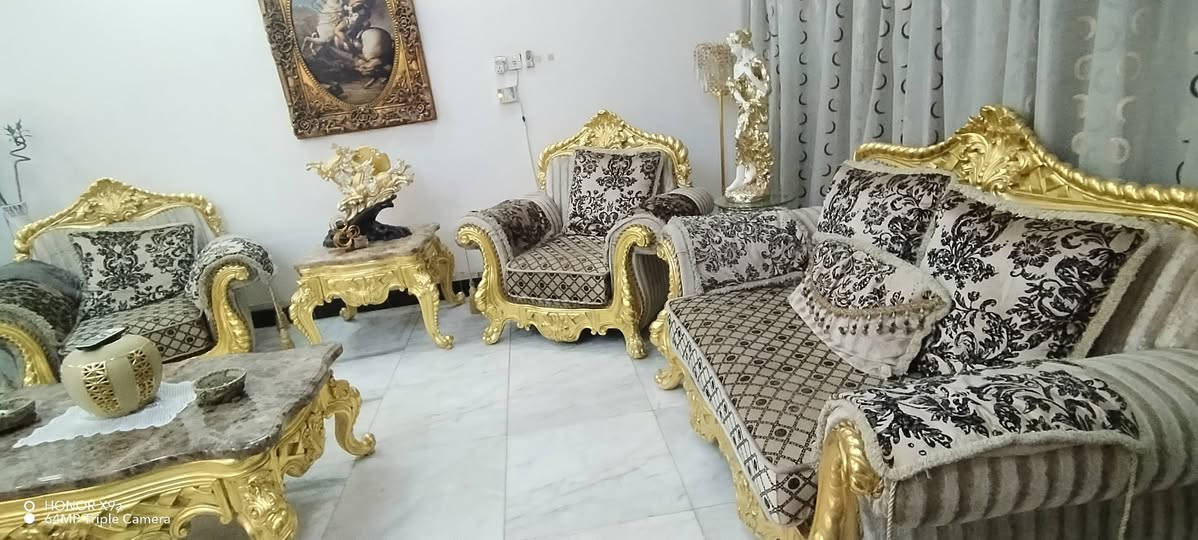 قنفات ملكيه ٤ قطع جديده للبيع السعر ٦٠٠ الف وبيه مجال للاستفسار التواصل دايركت للحساب نفسه


**إذا كنت صاحب هذا الإعلان وتريد حذفه لأي سبب، رجاءا أرسل رسالة إلى الدعم الفني**