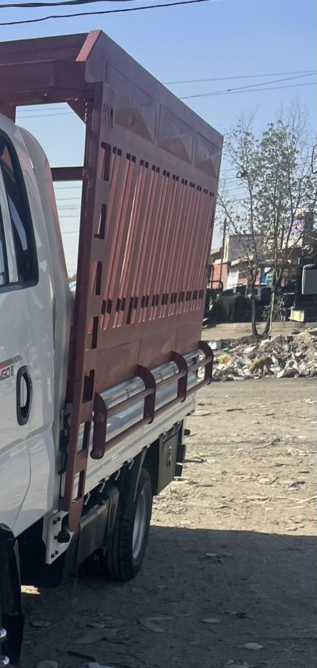 محجرمال فحل
السلام عليكم شباب محجر مال فحل 
جديد مفصله وصبغه حراري مال سيارات 
العنوان بغداد
***********
