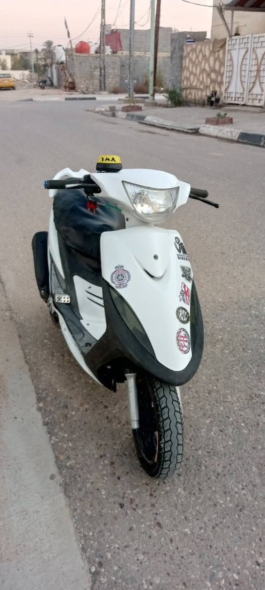 سلام عليكم
 ماكس عدلة للبيع  
دراجة خير من الله 
كهرباأيات كلها شغالة 
مكينه خرسة
بوشة ٥٥
سلف عوزها بس باتر 
هندر نكرة
كاملة ما نقصها فقط باتري
السعر    ٥٥٠ وبيها مجال بصيط 
رقم ***********
مكانها كربلاء الحسينيه لعطيشي
