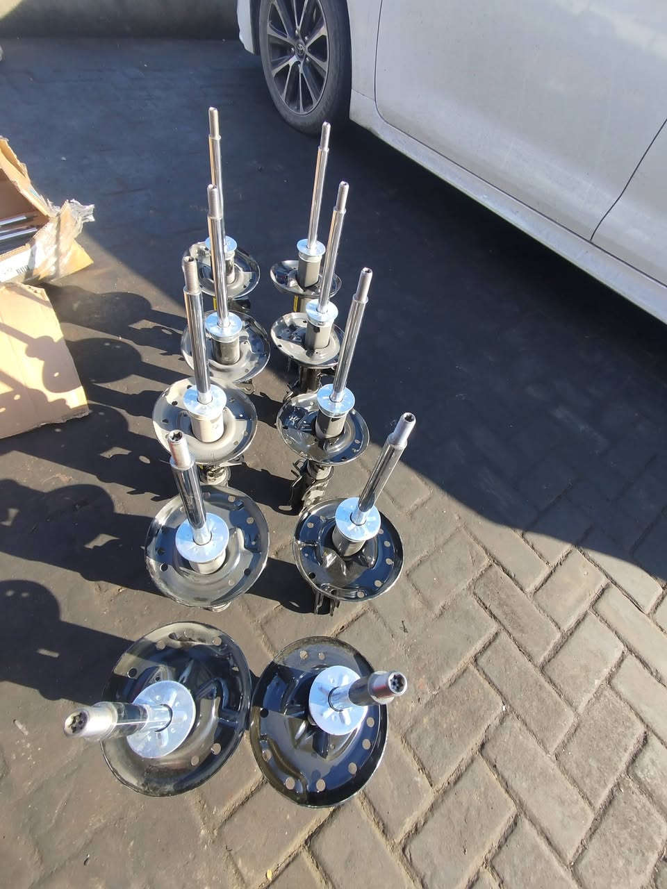 السلام عليكم تم وصول دبلات اصلي شركة 
شوفرليت سونك خلفي  امامي العنوان بغداد الطالبيه مقابيل مطعم حبايبنه مباشر #ورشة_حيدر_مهدي
*********** حيدر 

*********** سيد منتصر الداوودي
