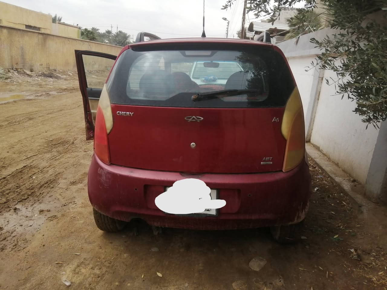 السلام عليكم سياره للبيع شيري اي ون ٢٠١٣ باسمي هزاز جديد سنويه جديده مكاني ديوانيه
الشراي  يتصل على هذا الرقم ***********
