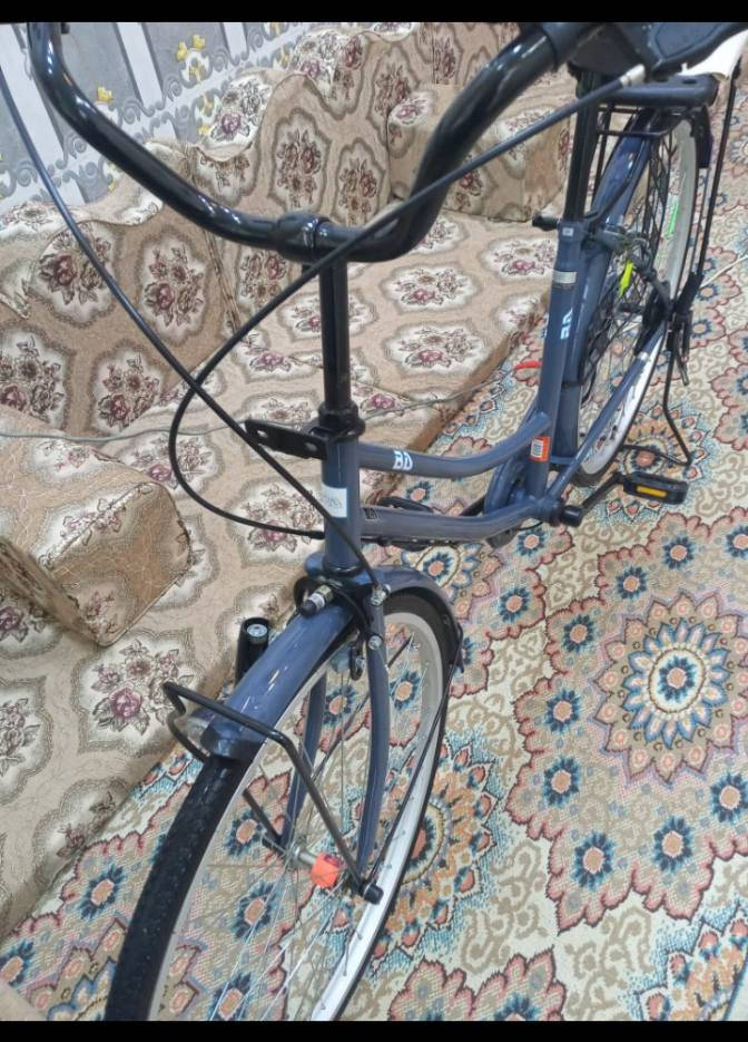 السلام عليكم بايسكل للبيع موديل 2022 والسعر خاص للاستفسار ***********
