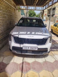سورنتو ٢٠٢٥ • ماشيه ٢٣٠٠٠ • رقم بغداد