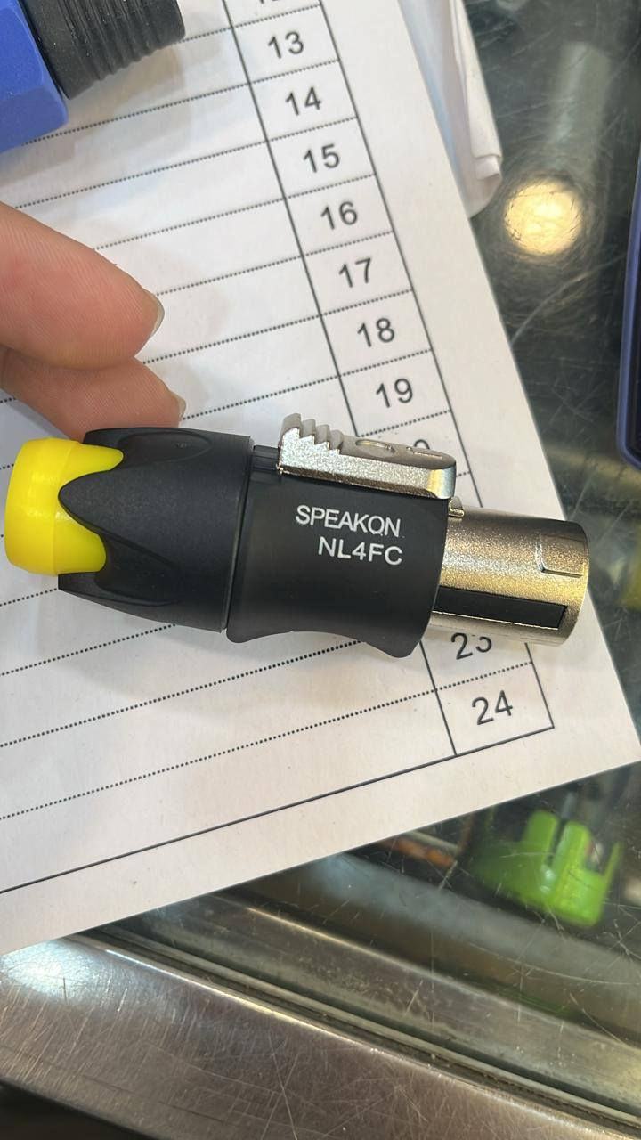 يتوفر سبيكون سماعات + طلقات شنو تريد متوفر ويوجد توصيل اسعار جمله مكان حله محاويل ***********
