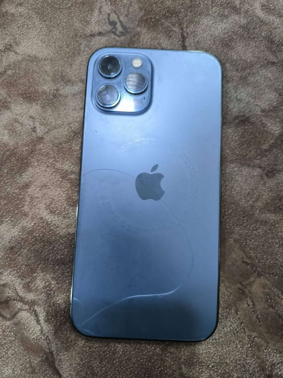 للبيع ايفون12pro max
بطاريه79 الجهاز بلادي ممفتوح  فقط فطر بالضهر  مكفول من كلشي الجهاز نضيف 
الجهاز شرق اوسط السعر450
***********
