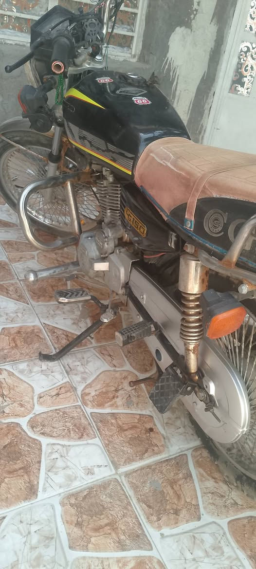 دراجه خمسه كير شغاله وكهربايات كله شغاله دراجه كلك سعره 250 قفل مكاني محموديه رقمي للتواصل *********** مارد على فيس

