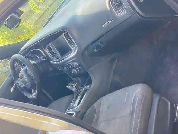 السلام عليكم جارجر موديل 18 ارتي السياره بيه مكانت صبغ صوره الحادث مرفق رقم بغداد بسمي تحويل ثاني يوم كير مكينه كفاله مكان السيار بغداد السعر 147وبيه مجال 
***********
