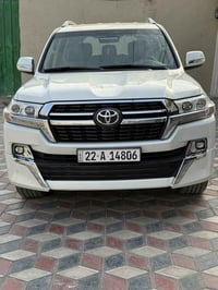 لاند كروز 2020 ساز باب اول كفاله عامة من الصبغ والضربه   ما عدا ملاحظا...