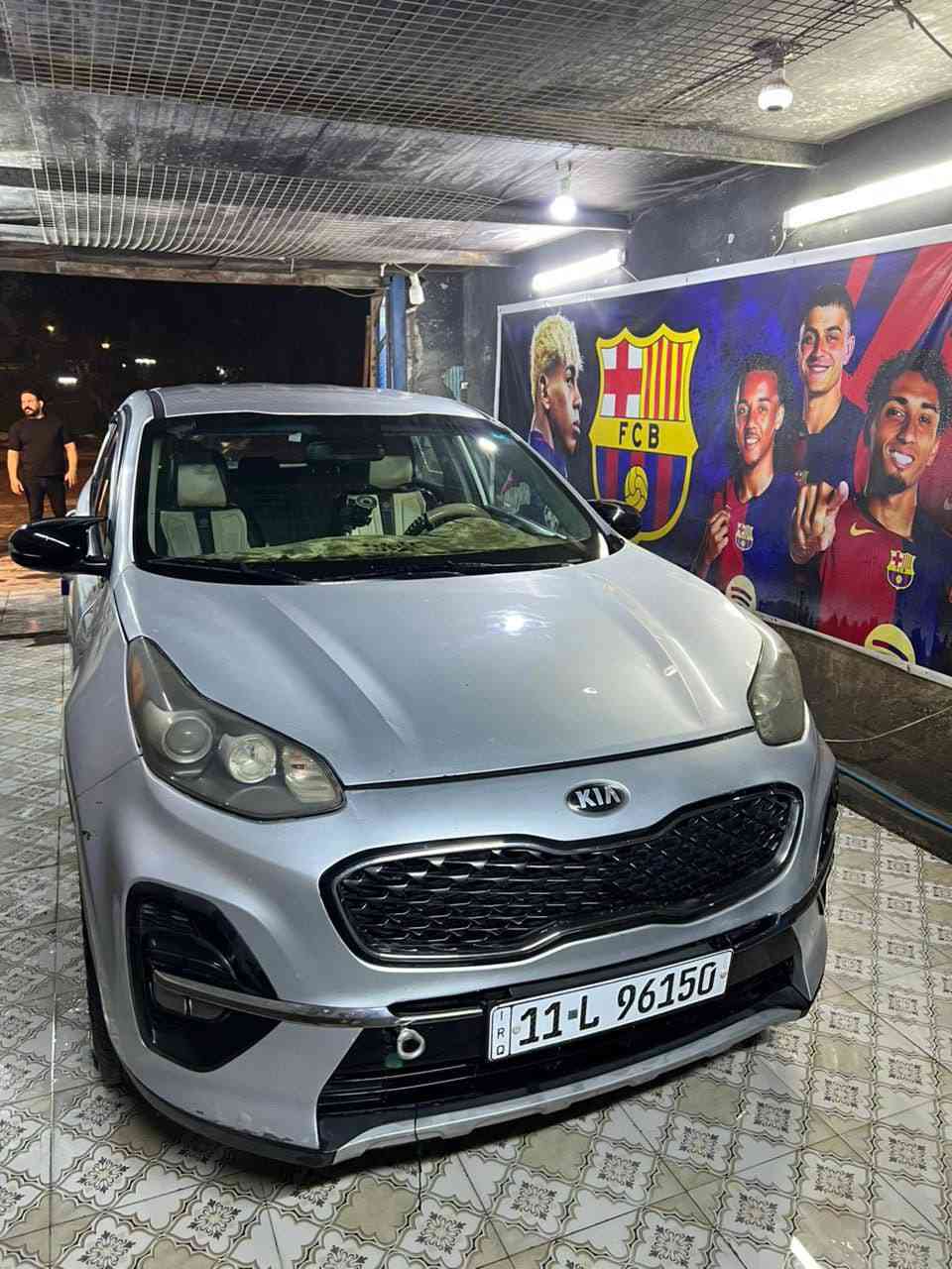 السلام عليكم للبيع كيه سبورتج موديل 2019سياره جديده وجاهزه مابيهه نقص حادثهه جاملغ وبنيد بدون دواخل وبيهه مكانات صبغ ابيع حزام مكاني بغداد الحريه رقم الهاتف ‏‪***********‬‏ //*********** السعر 130 مجالهه بصيط
