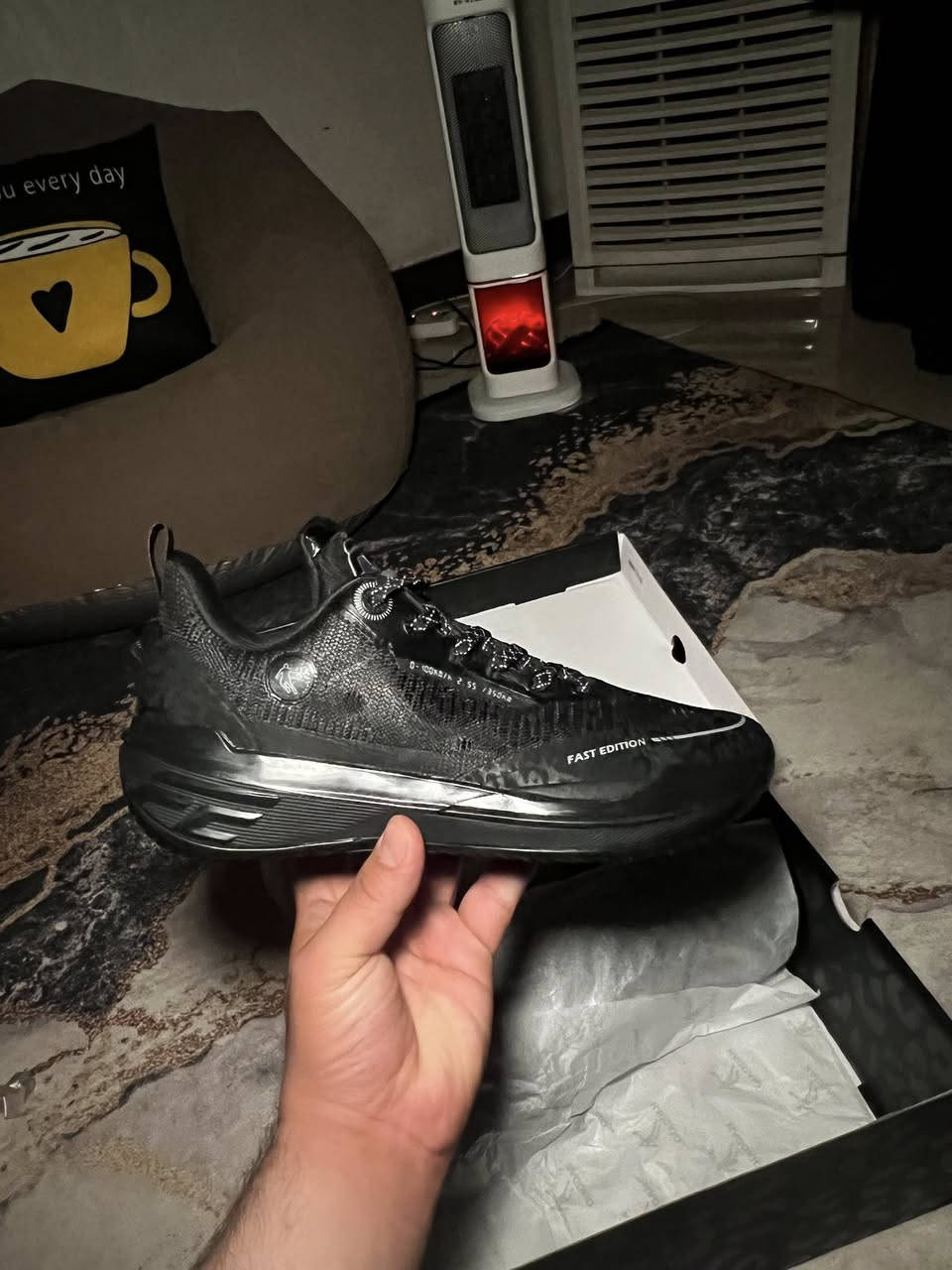 Qiaodan Fe 2.0 ⚡️
New✨
Size 44✨


**إذا كنت صاحب هذا الإعلان وتريد حذفه لأي سبب، رجاءا أرسل رسالة إلى الدعم الفني**