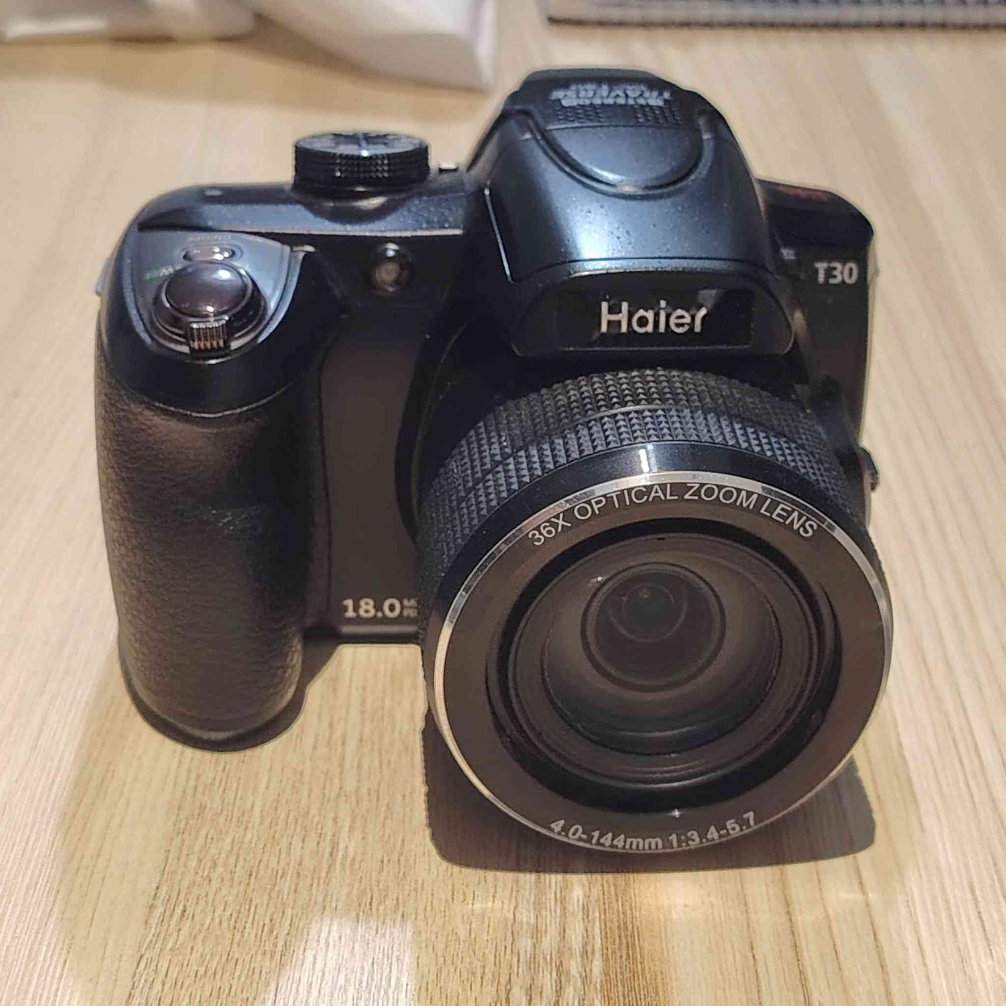 السلام عليكم متوفرة كامرة هاير (Haier) مستعملة اقل من شهر و بكامل ملحقاتها  و مواصفات هواي بيها
شاشه قلابه و زوم  x36  تعديل اعدادات داخلها و اذا تحب تعرف باقي التفاصيل ع الخاص و الصور الي مصورها بيها السعر 115 الف و متوفر توصيل جميع المحافضات ب 5 الاف


**إذا كنت صاحب هذا الإعلان وتريد حذفه لأي سبب، رجاءا أرسل رسالة إلى الدعم الفني**