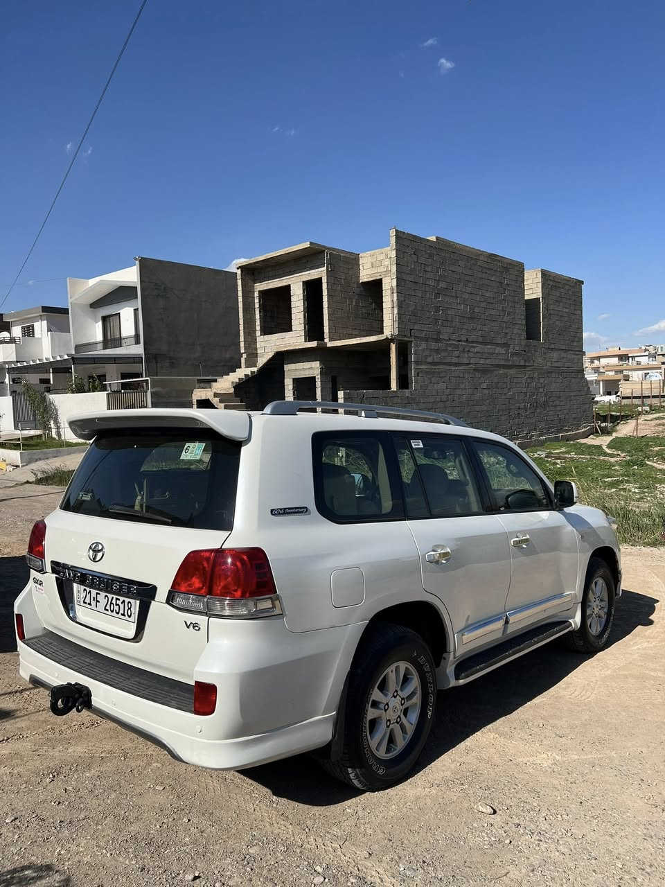 للبيع لانكروزر ٢٠١١ بدون صبغ بدون تعديل  رقم و سنوي جديد بسمنة. تخم تاير جديد  سعودي ديفيدي لسكف 
مكان سيارة كركوك 
سيارة مامحدثة باقي ع بلادي
ماشي ١٧٠ الف حقيقي
سعرهة ٣١٠ و بي مجال الطيبين 
***********
