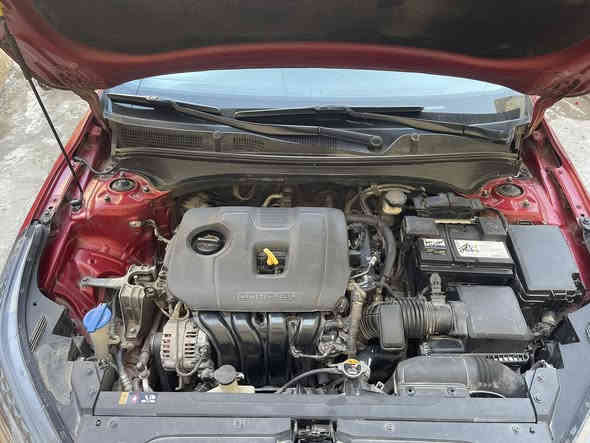 سلام عليكم كيا فورتي موديل   2023 
رقم بغداد بسمي 
مواصفات  
مكينه 2000 دوش
ماشية 66الف 
 قطعتين تبريد 
كشن حار 
شحن واير لس 
إشارة بالمري   
شاشة   
رادار  جانبي /  مانع تصادم
تحكم استيرن جهتين 
وباقي المواصفات معروفه للفورتي 2023
الحادث موضح بالصور
المكينه مفتوحه مجفته بس راجعه وكاله  
السعر148$ وبيه مجال
***********
