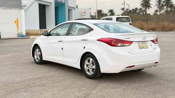 سلام عليكم 2014 خليجي 3 قطع صبغ
بدون دواخل كير مكينه مكفولات صدر امامي خلفي جديد تخم تاير جديد تبريد تدفى شغالات السعر 115 وبيها مجال
مكاني بغداد البياع ممتواجد عل نت انتصل 
***********
