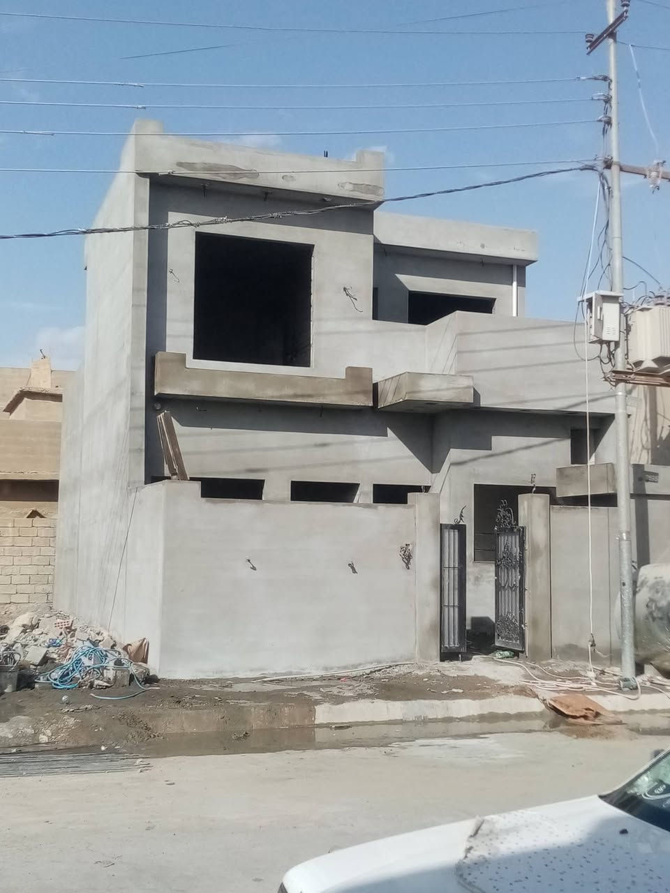 السلام عليكم اني اسطه لبخ اشتغل المتر ٣٠٠٠ القاط الواحد ول قاطين ٣٥٠٠ مكاني كركوك للستفسار هاذ رقمي*********** *********** اشتغل فقط داخل كركوك.
