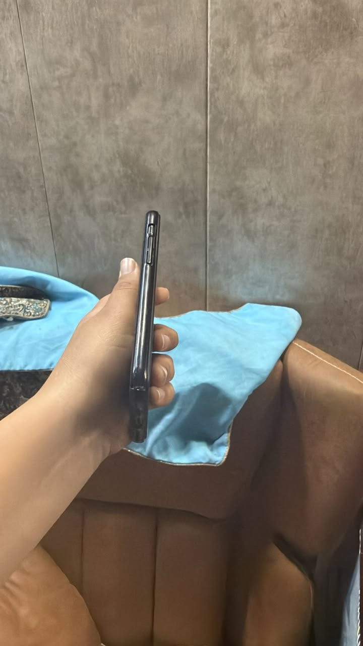 للبيع او للمراوس ايفون١١برو محور ١٢برو
مبدل شاشه ذاكره ٢٥٦بطاريه ١٠٠ لجهاز كامرته حلوه تصويره حلو السعر ١٨٠ قفل 🔒  عنوان بغداد حي العامل أو البياع


**إذا كنت صاحب هذا الإعلان وتريد حذفه لأي سبب، رجاءا أرسل رسالة إلى الدعم الفني**