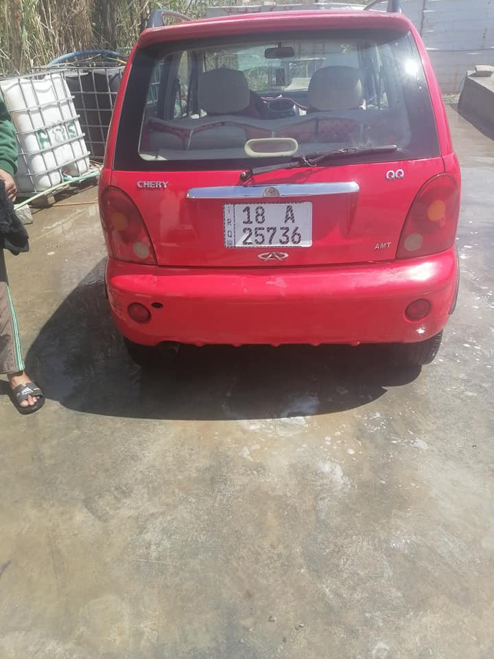 كيو كيو البيع موديل ٢٠١٢ كير محرك حداديه تخم تاير جديد تبريد ثلج سياره جديده وجاهزه من كلشي رقم بابل انكليزي سنوية وهزه جديد سياره جاهزه مكفوله من كلشي السعر ٣٧ وبيهه مجال مكاني بابل مسيب رقمي ***********
