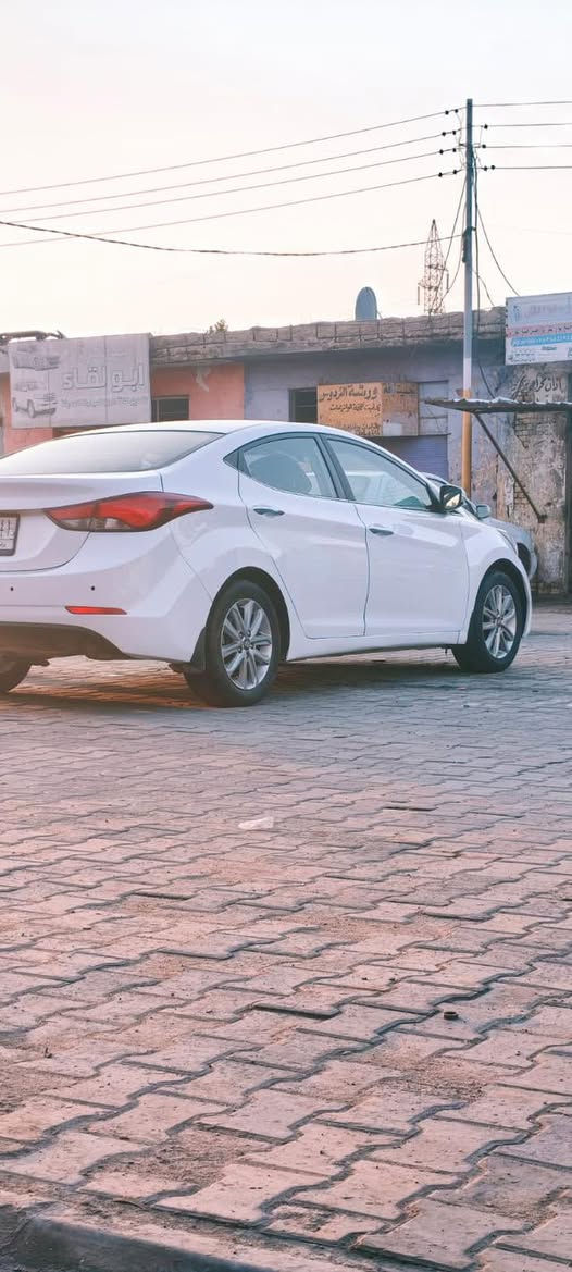 السلام عليكم الانتره 16خليجي  محرك دوش كير atرقم واسط تحويل مباشر *********** بيها صبغ شراي تصل ودلل
