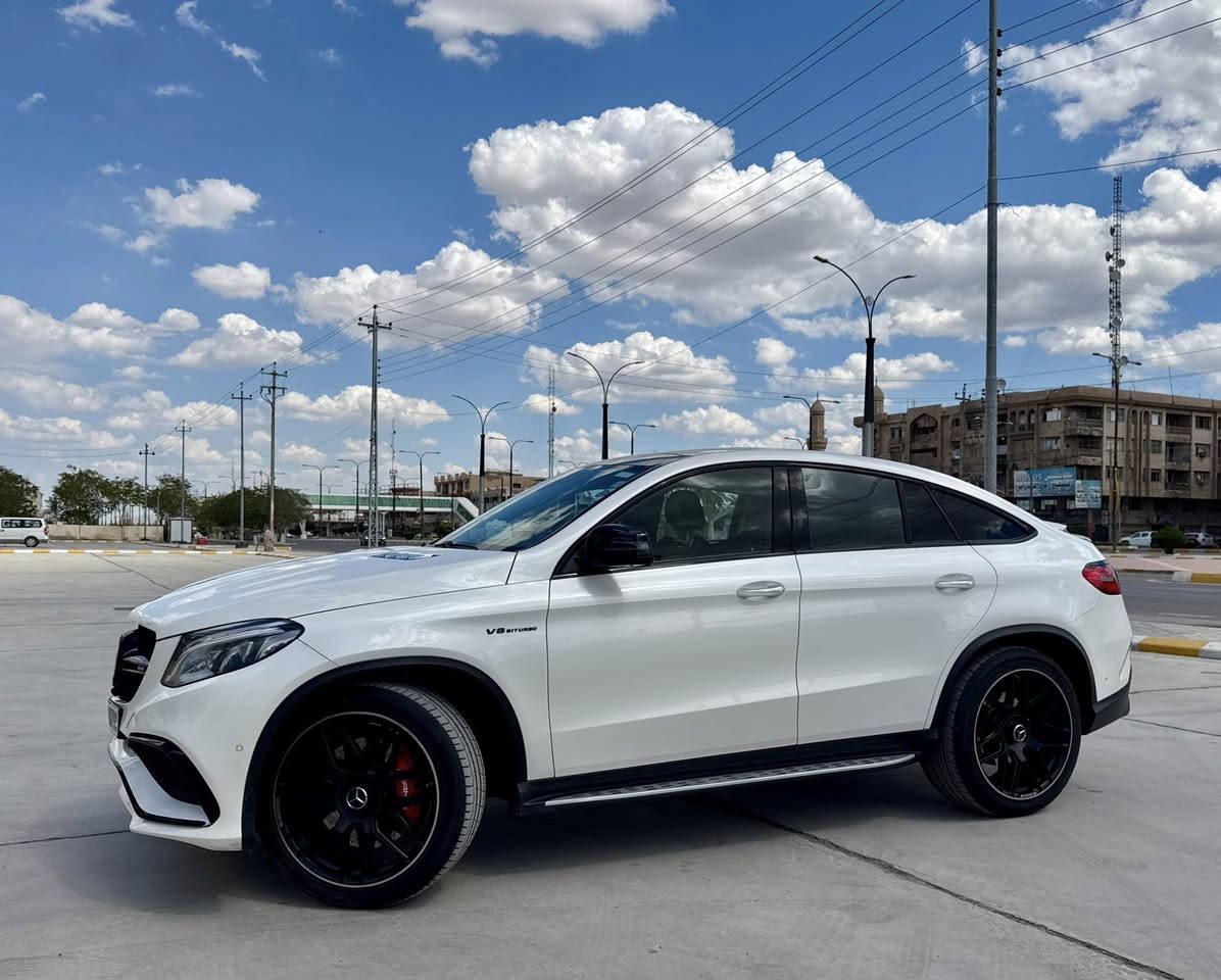 مرسيدس 2017 GLE63 AMG وارد الماني
مكفولة كفالة عامه
للبيع فقط بدون مراوس
المواصفات : 
اعلى فئة بال GLE
. مكينه 8 تون تيربو  550 hp
. كيجات 320
. بانوراما
. حساسات اماميه خلفيه وجانبية
. رادار امامي توقف ذاتي
. كاميرات 360
. داخل احمر واسود بلادي مختمة AMG 
. شاشات عدد 3 
. كشنات 
‏. Auto Park
. انارة ترحيب
. المقاعد كلها تدفئة
. حاملات الاكواب تدفئة + تبريد
. لايتات امامية لد والعدسة داينمك
. مري جانبي ترحيب وتدفئة وتنطوي كهرباء
. لد داخلي الوان متغيرة تتحكم بيها من الشاشة
. تبريد بيانو
. كشنات ميموري خزن
. ثلاث انظمه قيادة + Eco | Normal | Sport | Sport 
وباقي المواصفات المعروفة ما اريد اطول عليكم بيها
ممشى السيارة 92 الف
ارقام سليمانية بأسمي تحويل مباشر هزة وفحص كاملات
بدون مسج وبدون نقص عليها سيرفس كامل 
من اطارات وباتري وزيوت ومنظومة احتراق
السيارة بلادية بدون برمجة بيها البك فاير 
والتسارع كلش قوي 550 حصان ينطح حصان
مكان السيارة الانبار _ فلوجة او بغداد _ المنصور
سعر 390$ وبيها مجال للشراي
للاستفسار : ***********
***********
