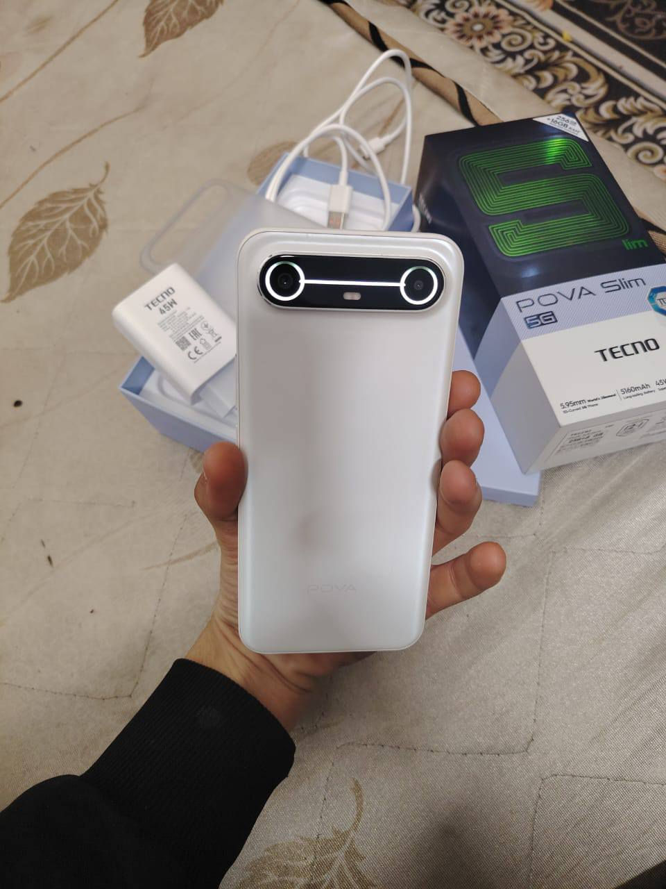 شباب جهاز تكنو بوفا سليم جديد نظافه 100% صار لي خمسه ايام من ماخذه للبيع السعر 250 مكي مكاني بغداد العلاوي شارع حيفا رقم الهاتف ***********
