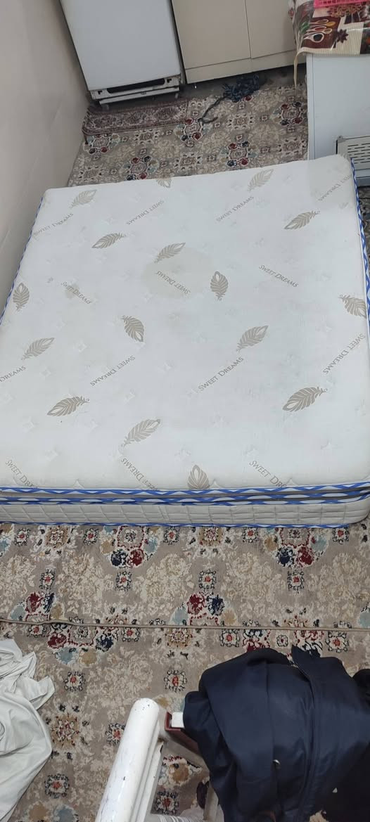 لەیارمەتی ئەدمینە بەرێزەکان
اسفەنجی ٢متر بە ١٨٠ سانتیم کەلار


**إذا كنت صاحب هذا الإعلان وتريد حذفه لأي سبب، رجاءا أرسل رسالة إلى الدعم الفني**